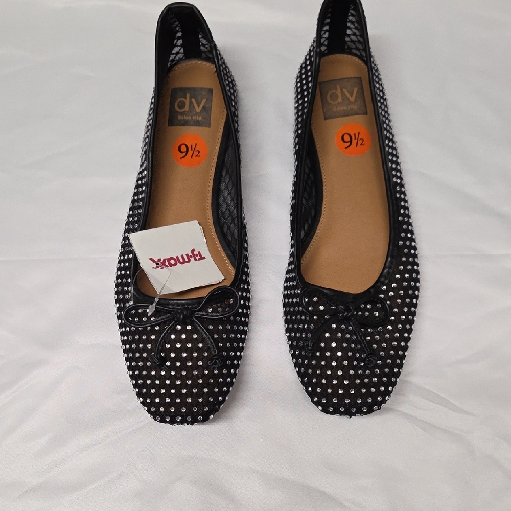 DV by Dolce Vita Women's Black and White Flats